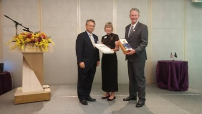 令狐副市長會晤美國愛達荷州長  促進雙邊交流合作