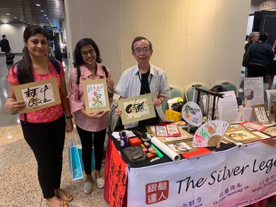 銀髮達人展一生技藝  百款書法創作驚艷國際