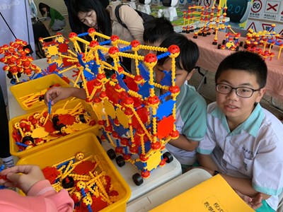 打造機器人教育示範區域 