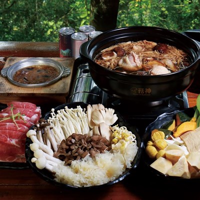 除了連鎖火鍋集團，台中還有藏身在街頭巷角的各火鍋名店