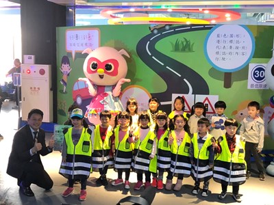 交通局長葉昭甫出席中市首座兒童交通安全教育館啟用典禮