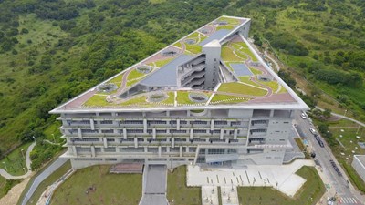 綠建築與智慧化，提升標準廠房建築品質及增進環保節能與人性化管理