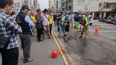 「預防性道路養護之高性能複合膠泥鋪面表層處理」觀摩