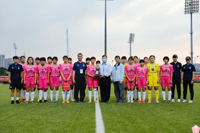 五權國中女子足球隊