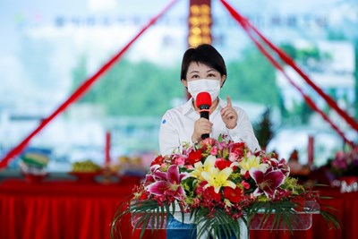 盧市長出席北屯區舊社停車場立體化興建工程動土典禮時指出，立體化停車場就像是「及時雨」，為捷運通車做好準備！