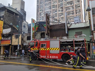 中華路夜市火警現場