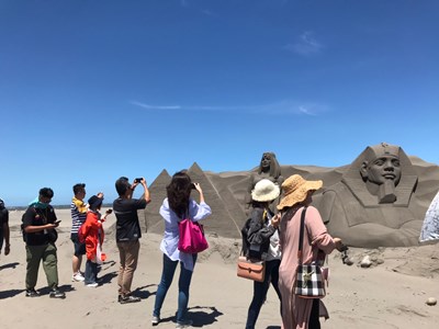 嗨翻今夏，來台中大安環遊世界