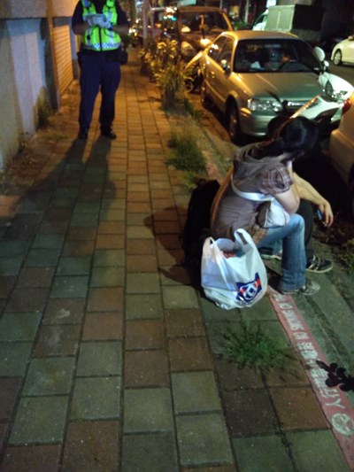 母子兩人已先至台中市居家檢疫替代所先行安置