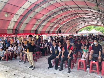 沙鹿農特產推廣 美食、摸彩吸兩千人參與