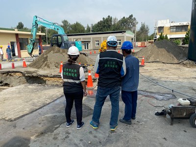 市府立即派員稽查