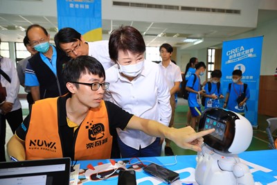 凱比機器人創意競賽在台中  盧市長：啟發孩子科技能力