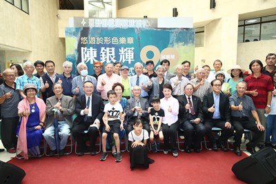 國寶大師陳銀輝90回顧展 盧市長讚：台灣驕傲！
