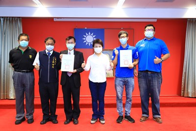 善心企業捐贈居家檢疫物資 盧市長今頒獎表揚