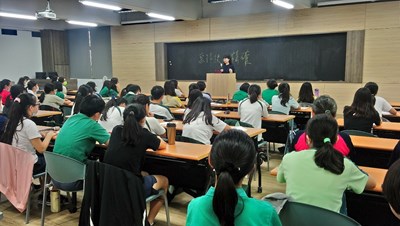 助學生找尋人生方向　中市府邀作家分享閱讀意義