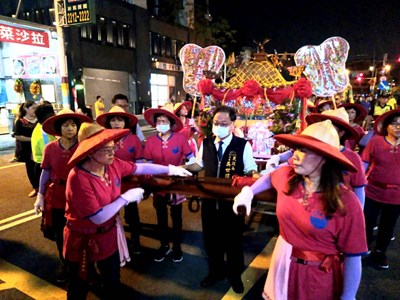 旱溪媽祖遶境回鑾   民政局長接駕安座