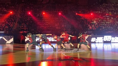 台中盃街舞大賽快閃熱舞活動日前也安排於職業籃球聯盟P. LEAGUE+熱身賽登場表演