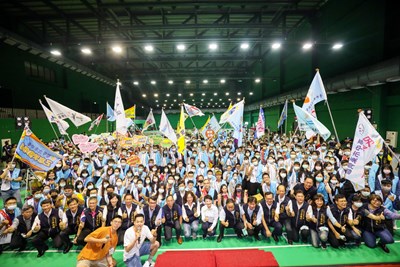 中市青年志工大會師 盧市長授旗感謝讓台中更美好