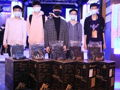 校園盃《英雄聯盟》賽事以5對5團隊，四強賽以一戰決勝負，冠亞軍賽事採五戰三勝制，經過激烈對戰後，由「萬能科技大學A隊」獲冠軍