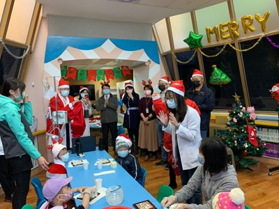 台中榮民總醫院床邊教學班聖誕活動1