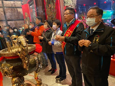 盧市長祈福市民平安