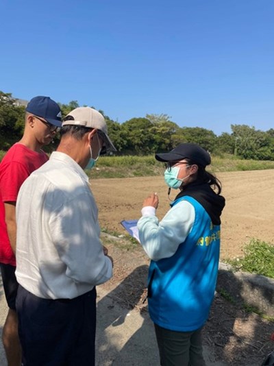 與民眾訪談確認水井資料