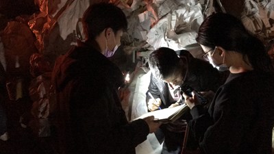 環保局獲報後隨即派員抵達現場