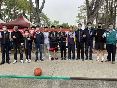 運動局長李昱叡與立委江啓臣、市議員張瀞分、陳本添、陳清龍合影