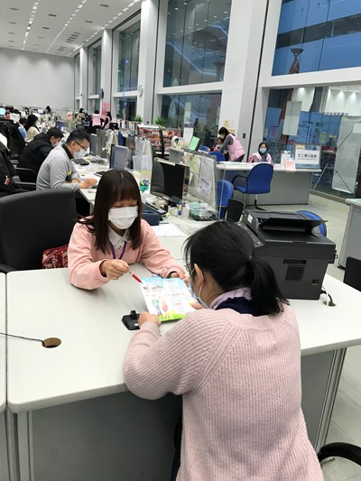 勞資雙方如有性別工作平等法相關問題可洽勞工局