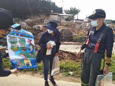 祭祖掃墓不燒墓 !中市消防局提醒落實防火要點