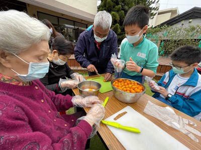 中市元氣學堂食農教育成果會 老少共享採果趣