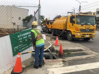 響應抗旱節水  中市清潔隊使用工地水資源維護環境
