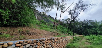 新社區中 93 旁中興街 61 號戶屋後本次豪雨已無土石崩塌