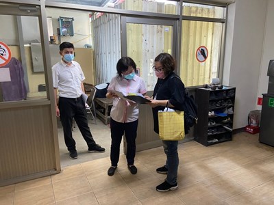落實企業移工防疫措施  中市府勞工局實地查核