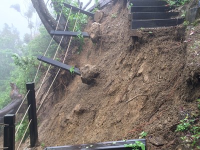 中市新田登山步道三號步道損壞