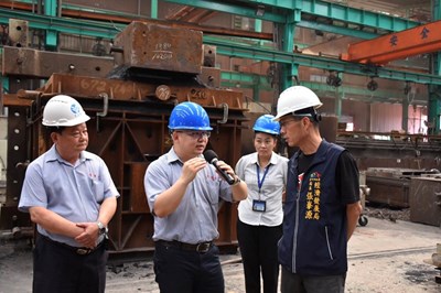 經發局長張峯源108年10年23日訪廠源潤豐鑄造