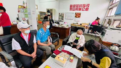 梨山民眾免下山  中市地稅局「和平跨域八合一」即時服務