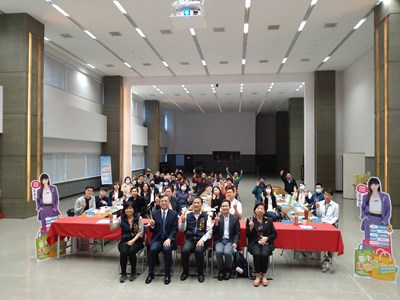 協助銀髮族參與職場  中市府表揚友善中高齡企業