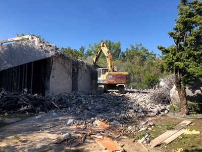 南屯公保地違建拆除進度達八成　中市府持續督促所有人拆畢