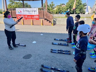 Roller Ski挑戰賽登場  中市運動局推「陸上滑雪」培養冬奧人才