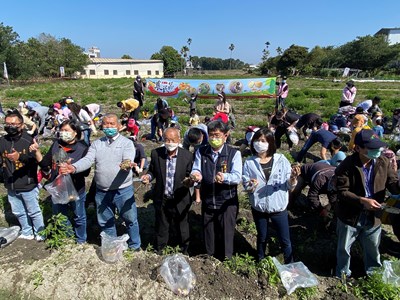 展示親手採收成果