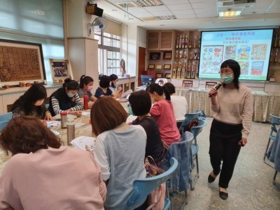 理解閱讀課程設計「眉角」  中市閱讀教育輔導團客製化研習