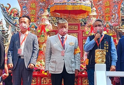 大甲媽繞境抵嘉義奉天宮  令狐副市長祈求台灣平順安康