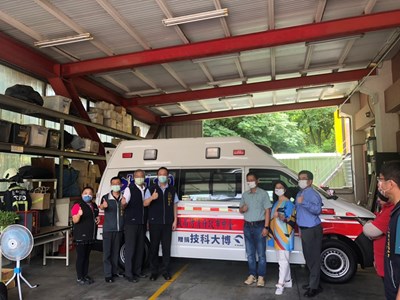 博大科技捐贈救護車嘉惠台中市民