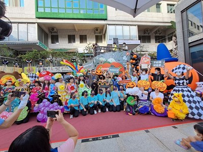 變裝遊藝術街 第九屆東海國際藝術節今熱鬧登場