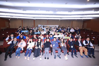 重視青年聲音! 盧市長率新市府團隊與青諮委員交流