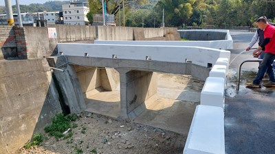 無名橋8改建後