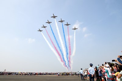 空軍戰機展雄風， 中市清泉崗航空嘉年華8月12日盛大登場(資料照片)