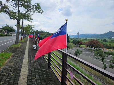 東勢區東關路7段河濱公園