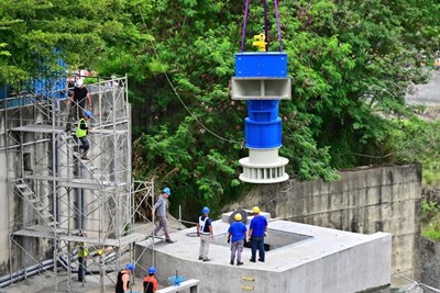 水輪機設備安裝中