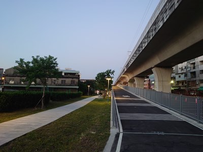 連結綠空廊道 圓環東路自行車跨橋10月28日開放使用